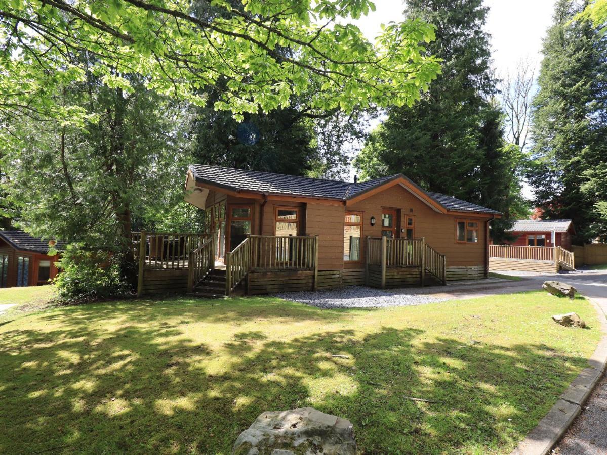 Forest Pines Lodge باونيس أون وينديرمير المظهر الخارجي الصورة